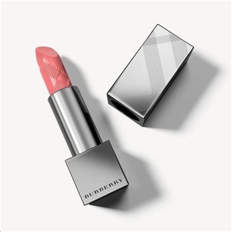 burberry kisses hydrating lip colour tulip pink